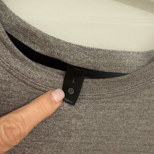 lululemon athletica Gray Short Sleeve Tee